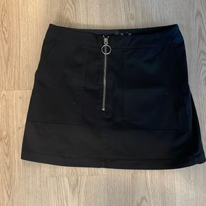 High waisted black skirt (Volcom)